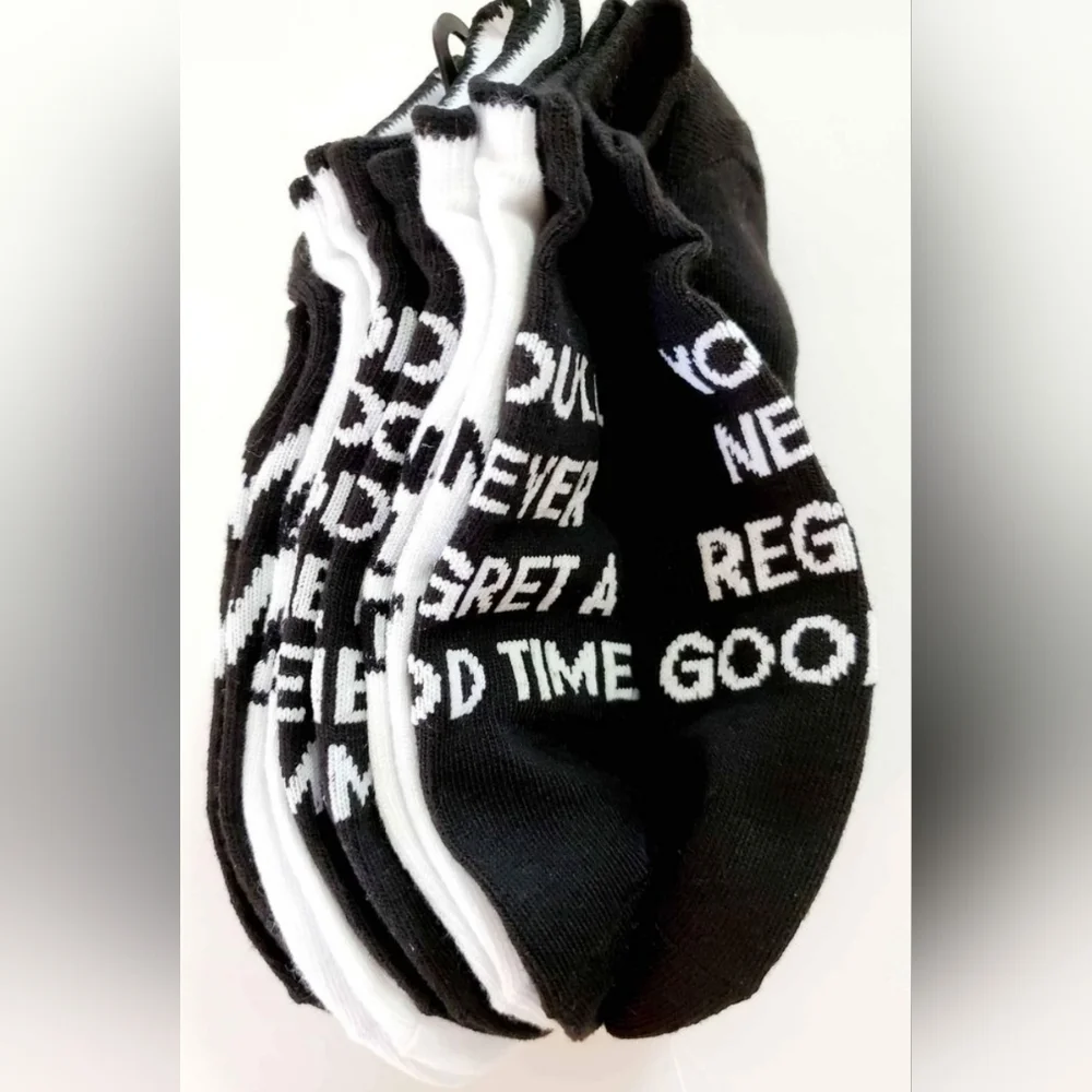 New Women's Schitt's‎ Creek No Show Socks 5 Pairs